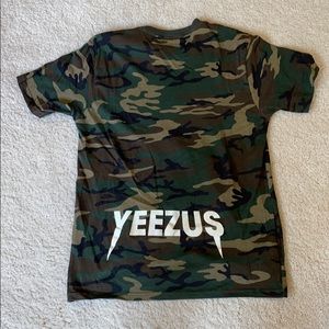 YEEZUS printed army tshirt